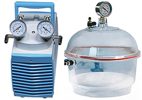 Micro-Tec PD250 polycarbonate desiccator, Ø 250mm set, complete with Micro-Tec MP850SC diaphragm pump and connection hose, 230V / 50Hz